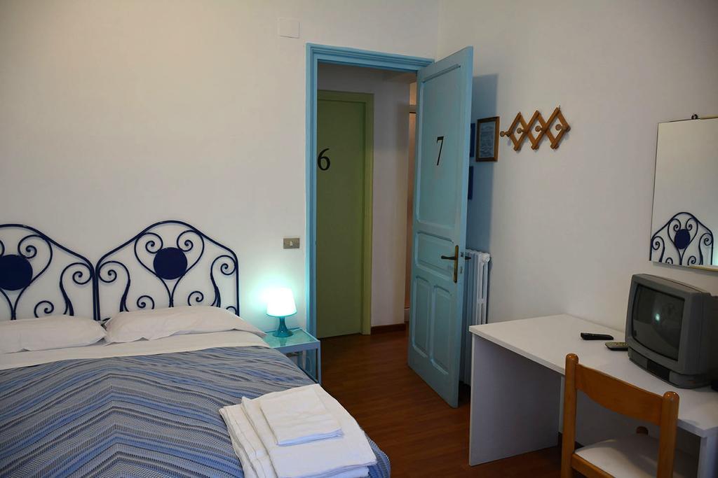 Hotel Villa Cristina Rapallo Oda fotoğraf